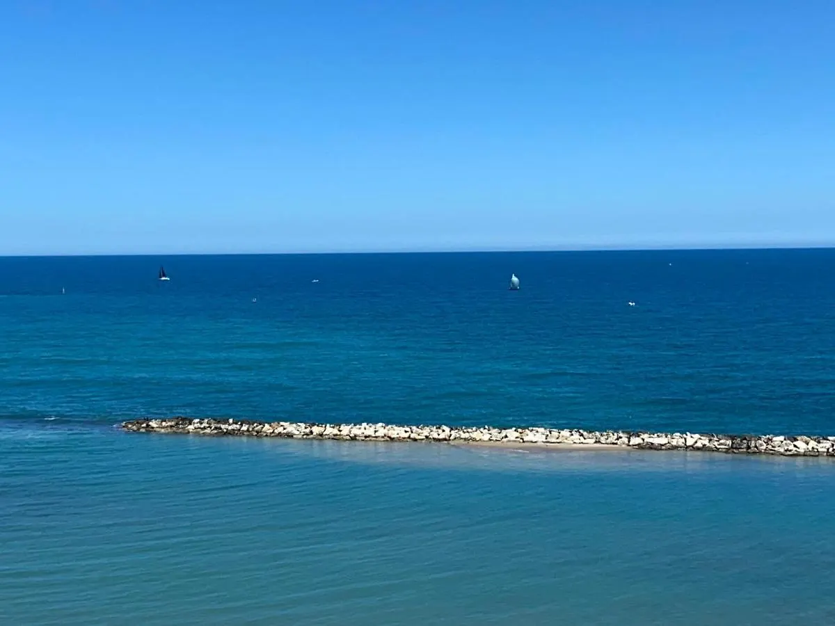 Bari Nalasia Beach Apartment Italie