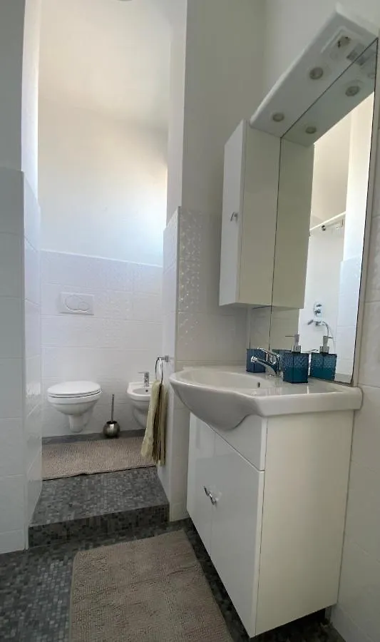 Bari Nalasia Beach Apartment