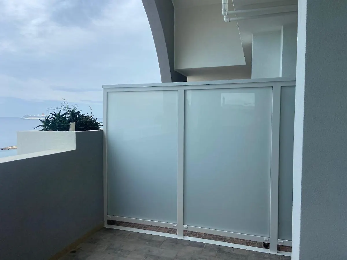 Bari Nalasia Beach Apartment Italie