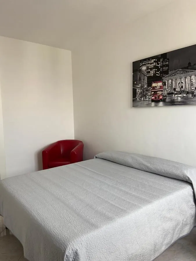 Bari Nalasia Beach Apartment 0*,  Italie